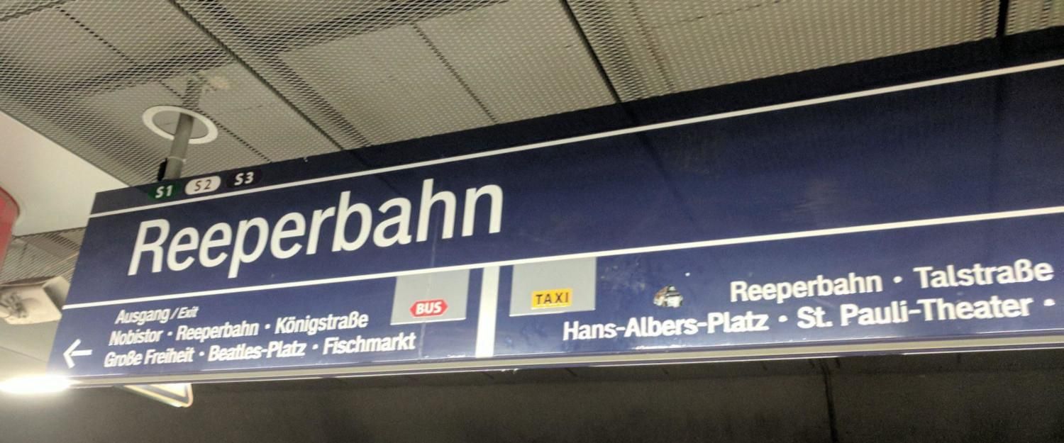 Container Days 2018 - Reeperbahn Trainstation sign