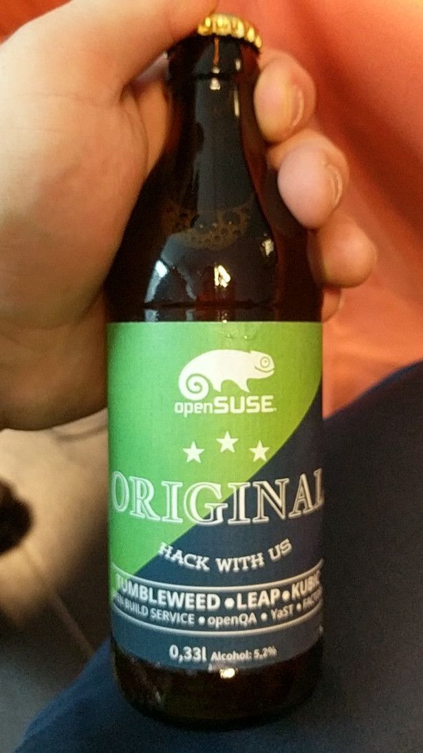 FOSDEM'19 Brussels - openSUSE Original 'Tumbleweed' Beer" width="350px